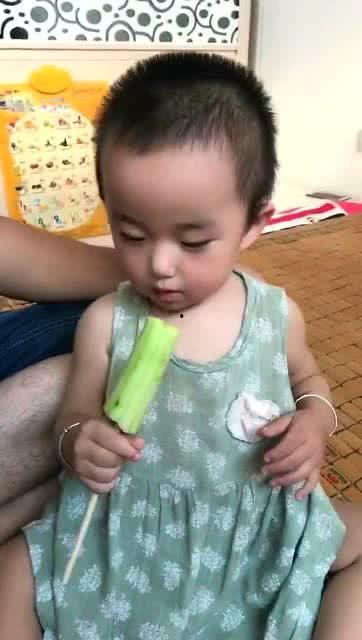 崽崽娱乐圈吃瓜,揭秘明星幕后故事,吃瓜群众狂欢盛宴 第3张 崽崽娱乐圈吃瓜,揭秘明星幕后故事,吃瓜群众狂欢盛宴 第3张