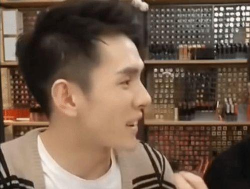 娱乐吃瓜君和郭老师,揭秘娱乐圈背后的故事 第3张 娱乐吃瓜君和郭老师,揭秘娱乐圈背后的故事 第3张