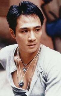 吴镇宇娱乐圈吃瓜事件,从演技争议到忘合作尴尬，揭秘影帝的复杂人生