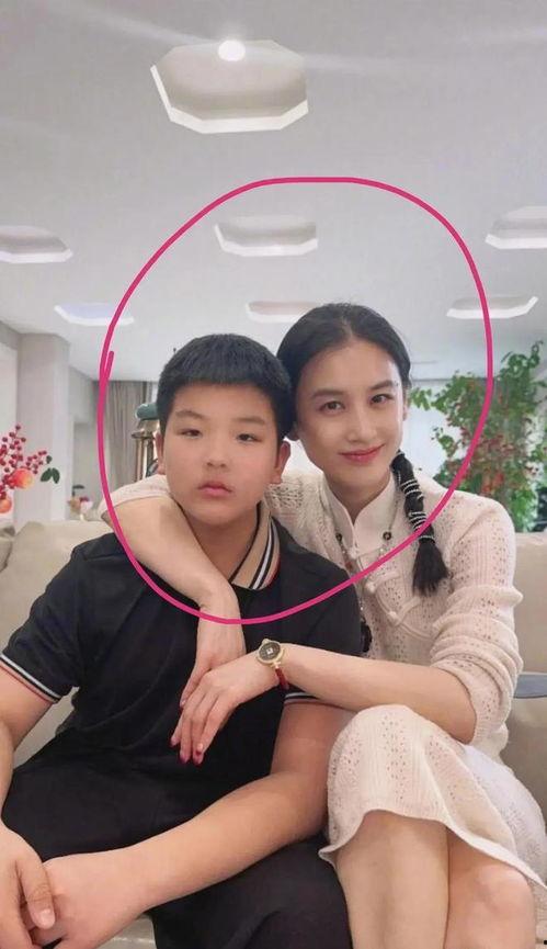娱乐吃瓜聪明的女朋友,女团出身歌手张惠利亲述酒局赞助提议