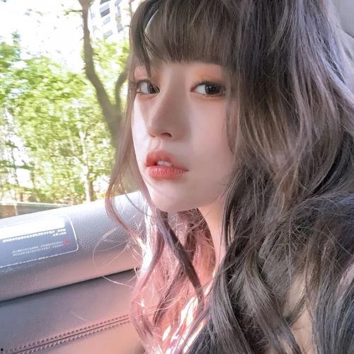 娱乐吃瓜酱头像女生图片,揭秘网红头像背后的时尚魅力 第3张 娱乐吃瓜酱头像女生图片,揭秘网红头像背后的时尚魅力 第3张