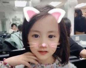 娱乐吃瓜酱可爱的女儿,可爱女儿萌态十足,萌化网友心 第2张 娱乐吃瓜酱可爱的女儿,可爱女儿萌态十足,萌化网友心 第2张