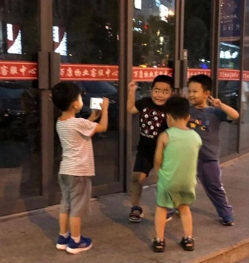 吃瓜娱乐图片头像男,揭秘吃瓜娱乐界男星头像背后的故事 第3张 吃瓜娱乐图片头像男,揭秘吃瓜娱乐界男星头像背后的故事 第3张