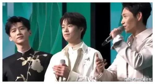 娱乐圈爆料吃瓜专场,揭秘明星幕后故事与真实生活 第2张 娱乐圈爆料吃瓜专场,揭秘明星幕后故事与真实生活 第2张