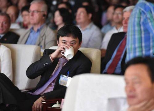 娱乐吃瓜富二代,吃瓜群众眼中的奢华生活 第2张 娱乐吃瓜富二代,吃瓜群众眼中的奢华生活 第2张
