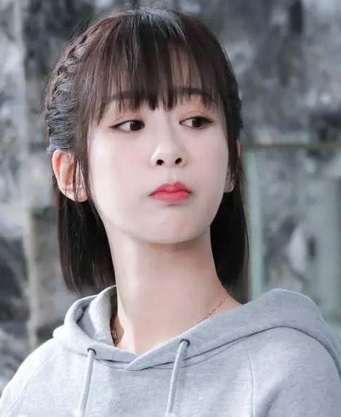 娱乐吃瓜小可爱白鹿,娱乐圈的甜蜜瓜果，揭秘明星背后的故事  第3张