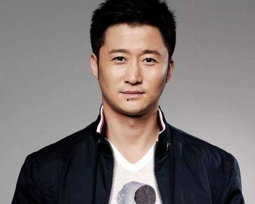 娱乐圈吃瓜猛料吴京,娱乐圈风云再起，揭秘武术巨星背后的惊人真相  第3张