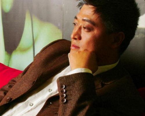 柯受良吃瓜看娱乐圈,吃瓜看娱乐圈，揭秘明星幕后故事  第3张