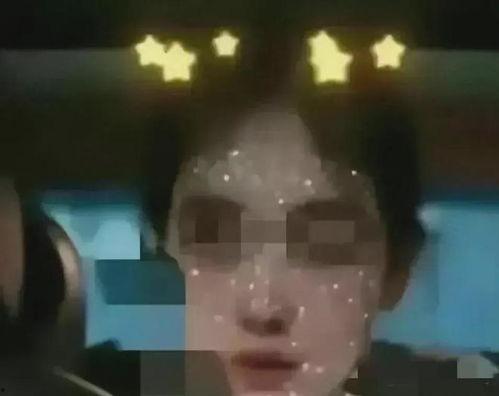 娱乐吃瓜酱抓鸡视频,揭秘网红美食背后的趣味故事  第2张