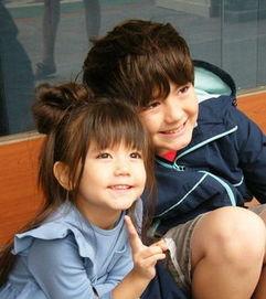 吃瓜娱乐记哥哥和妹妹,吃瓜娱乐记中的温馨互动  第3张